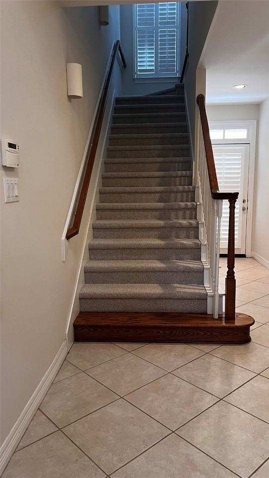 2218 Bancroft St - Photo 2 of 10