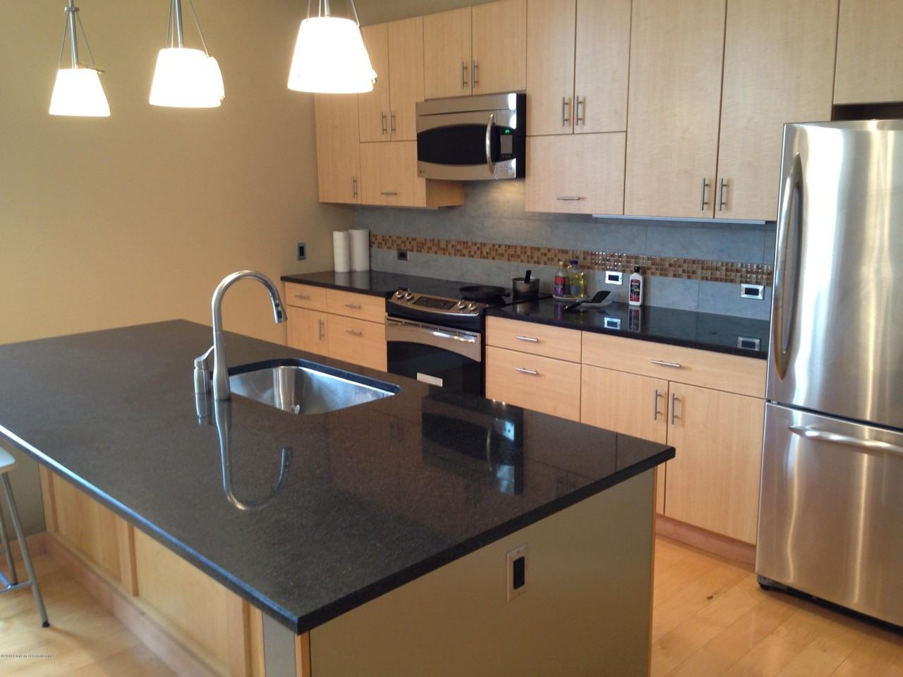 529 Bogart Pl - Photo 3 of 15