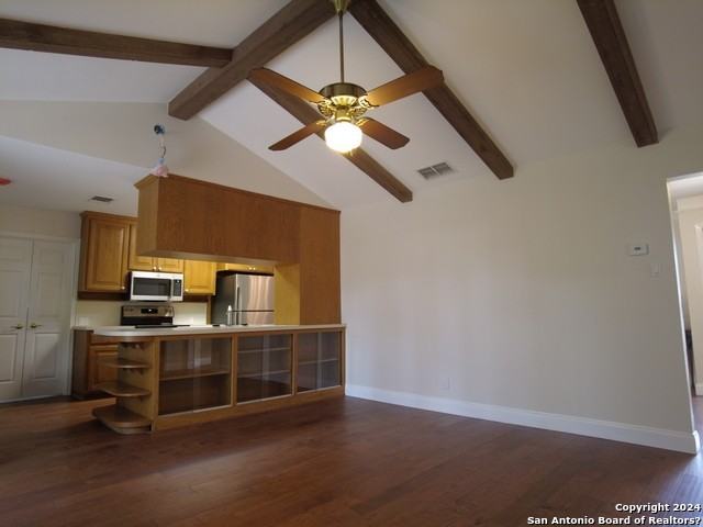 110 Kenwood Ave - Photo 4 of 22