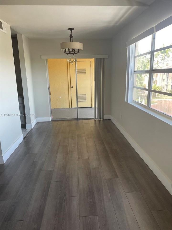 15295 Sw 107th Ln - Photo 4 of 6