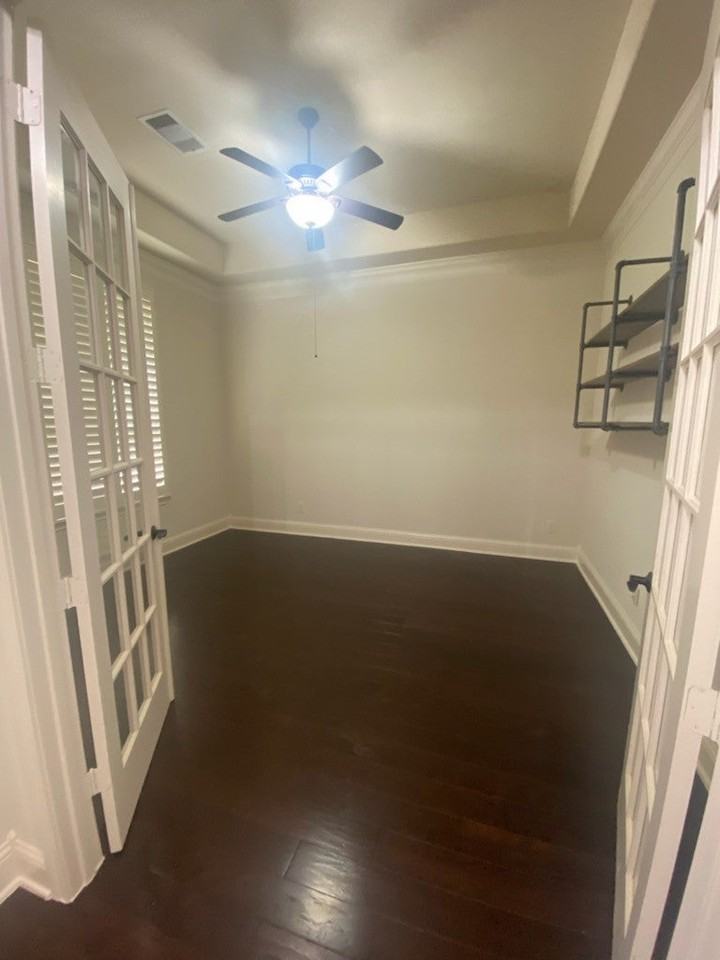 16915 Amaryllis Red Trl - Photo 2 of 9