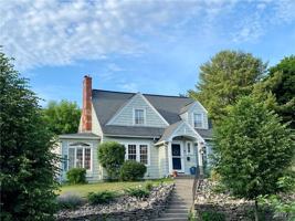 featured image of 231 Wellington Rd