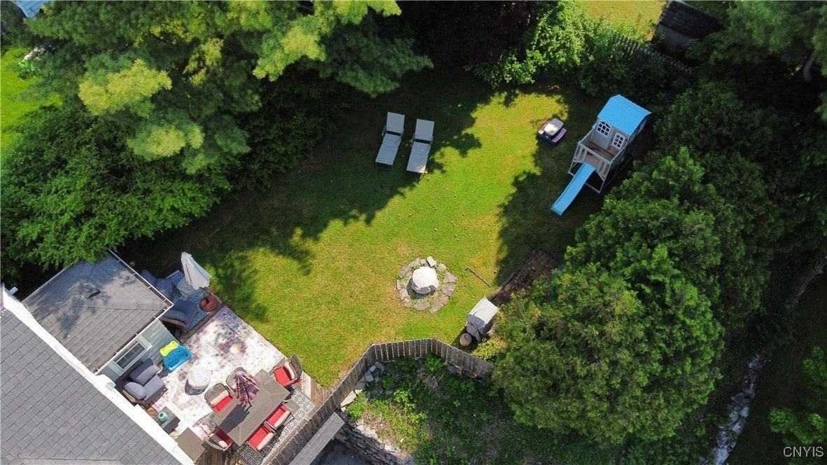 231 Wellington Rd - Photo 4 of 48