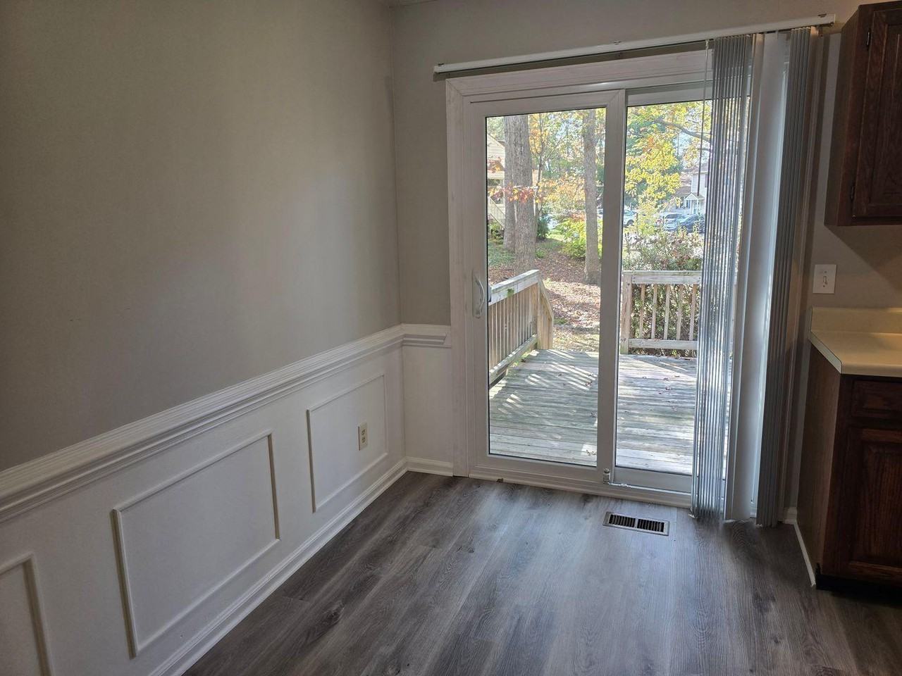 6755 Chauncey Dr - Photo 6 of 19