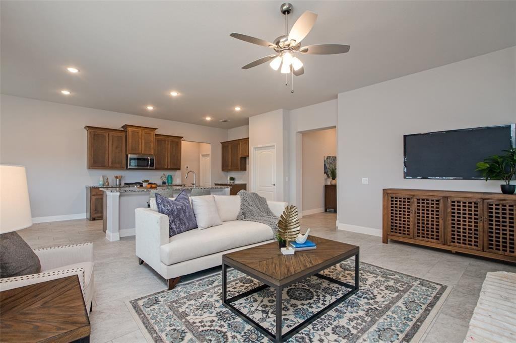 705 Smothermon Farm Rd - Photo 3 of 40