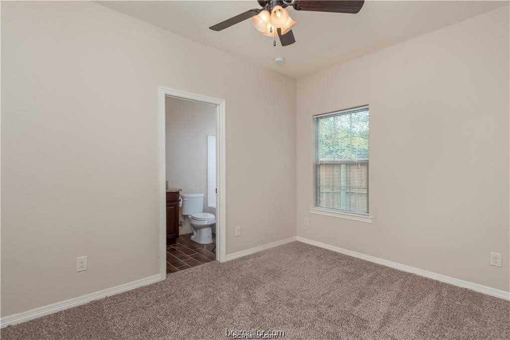 304 Cooner St ##A - Photo 7 of 30