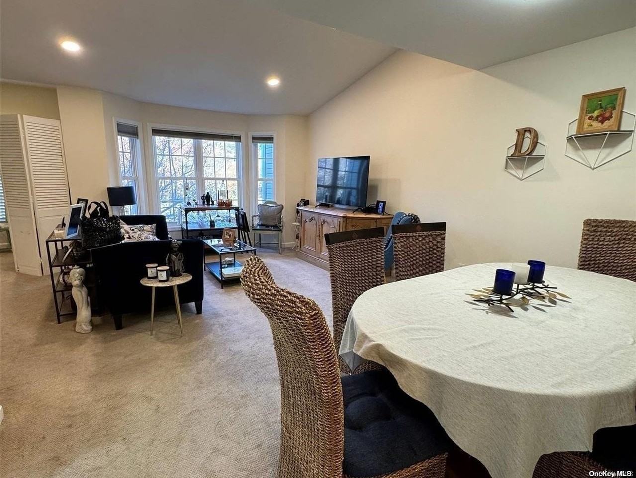 900 Altessa Boulevard - Photo 5 of 11