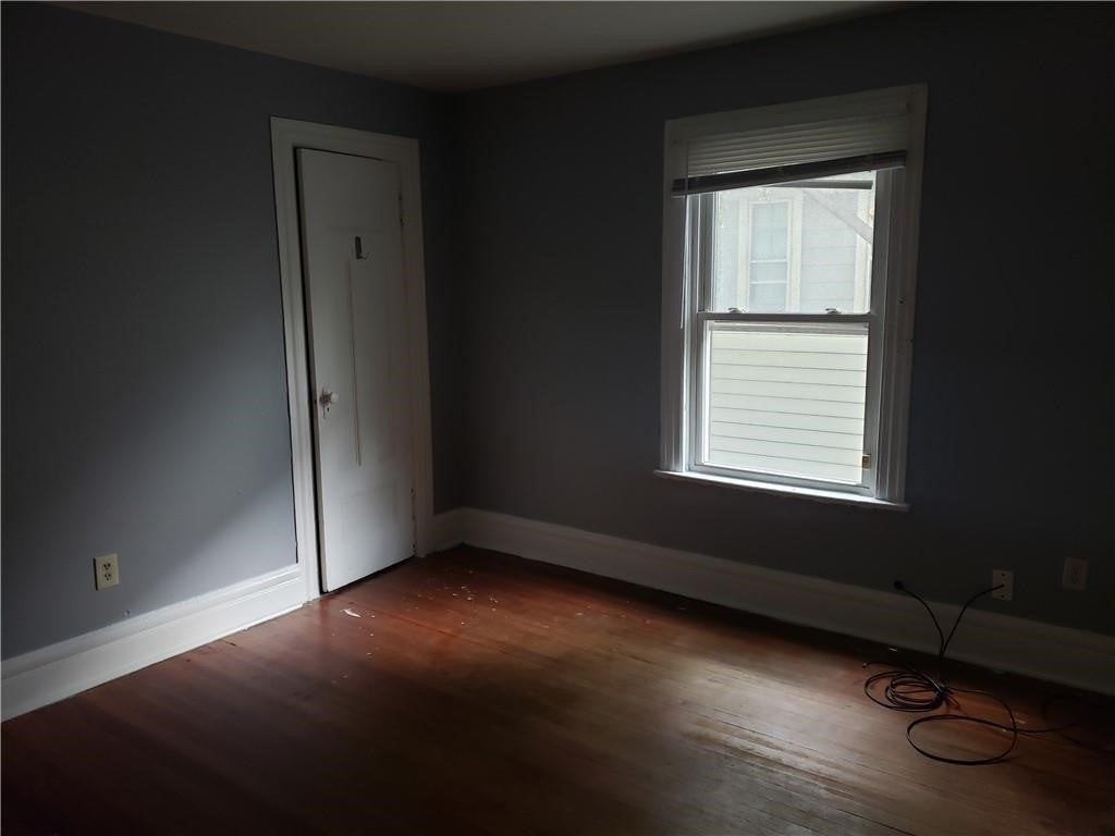 38 Berkshire St - Photo 7 of 11