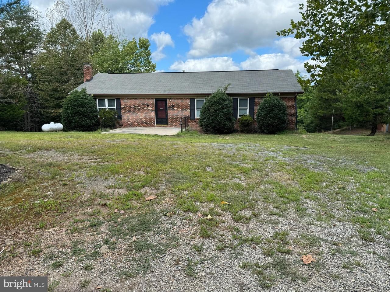 5121 Ridge Rd - Photo 2 of 15