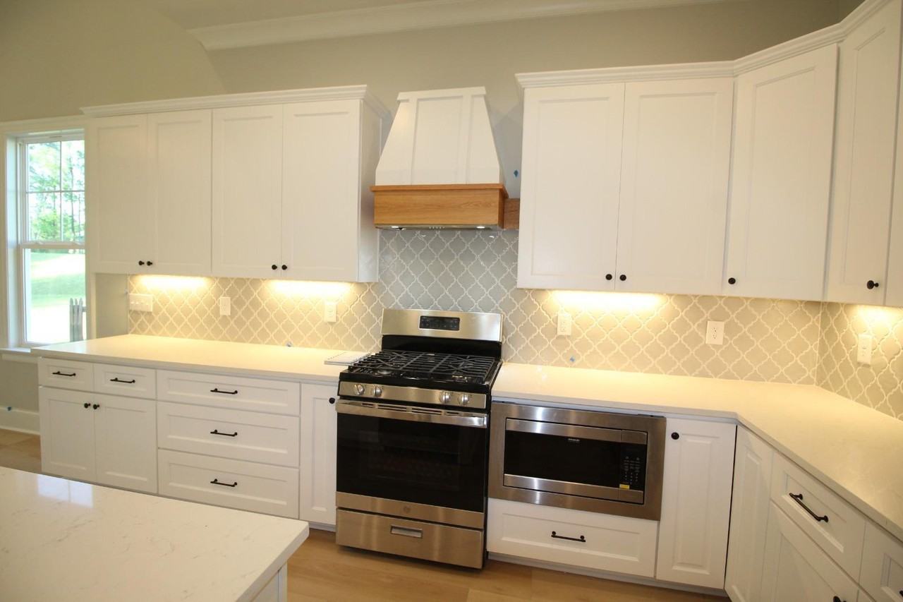 1028 Phelps West Rd - Photo 6 of 31