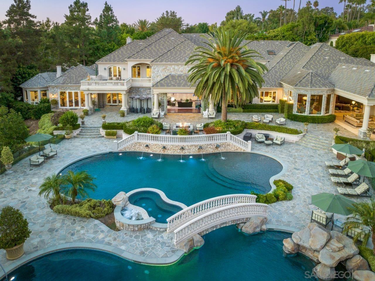 16715 Camino Sierra Del Sur - Photo 3 of 50