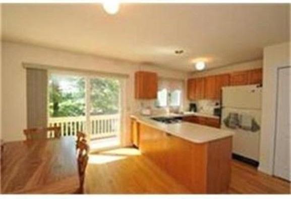 19 Onamog St - Photo 6 of 24