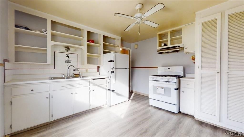 68 Harriet Ave - Photo 4 of 13