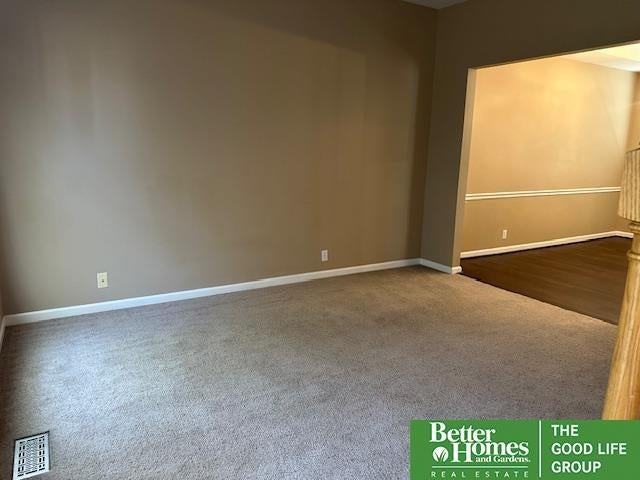 9804 S 25th Ave - Photo 6 of 19