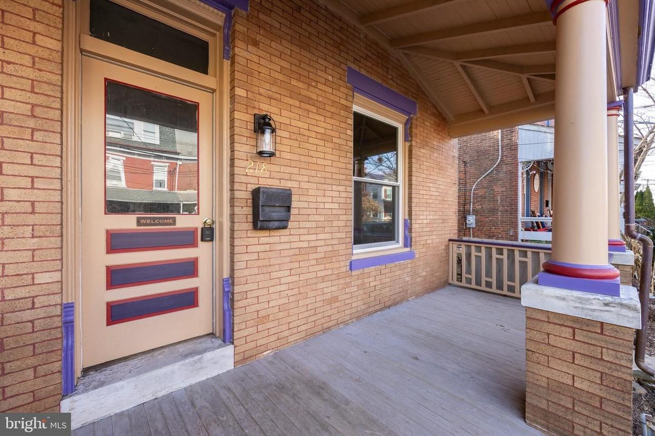 218 Morgan Street - Photo 3 of 30