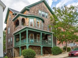 featured image of 256 Maple St ##2