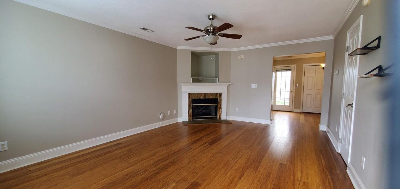 2215 Turtle Point Dr - Photo 6 of 21