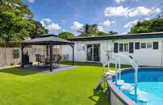 805 Sw 22nd Ave - Photo 1 of 1