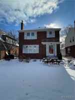 featured image of 31 University Ct