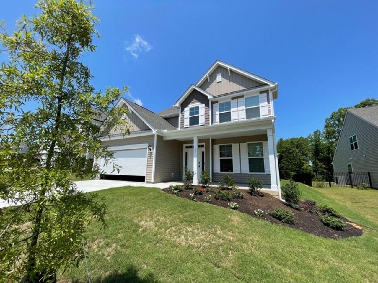 101 Clear Creek Cir - Photo 2 of 36