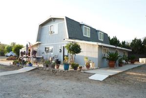 featured image of 10495 Bluff St