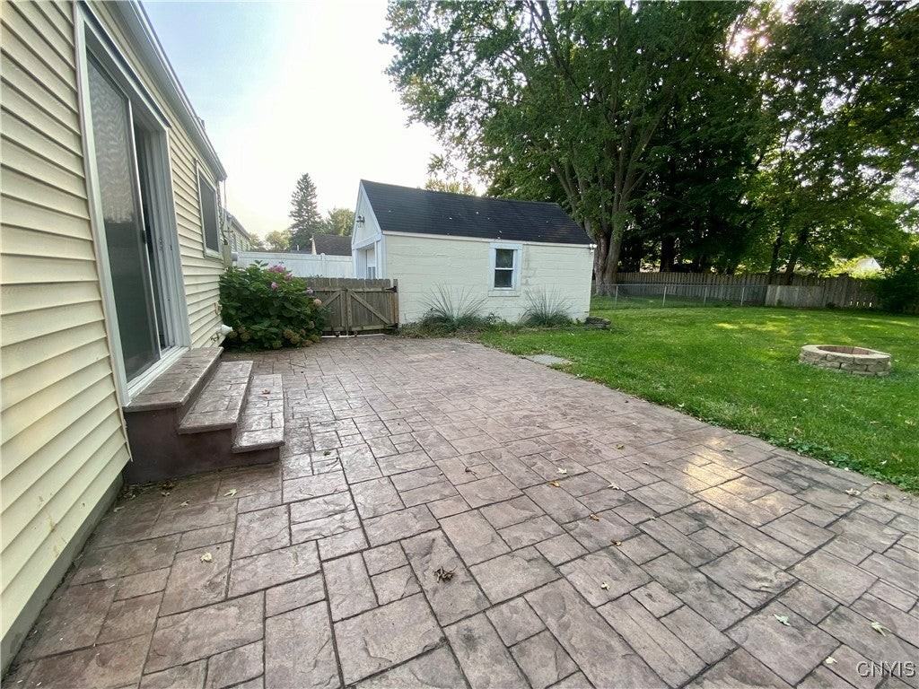 16 Wellington Rd - Photo 6 of 34