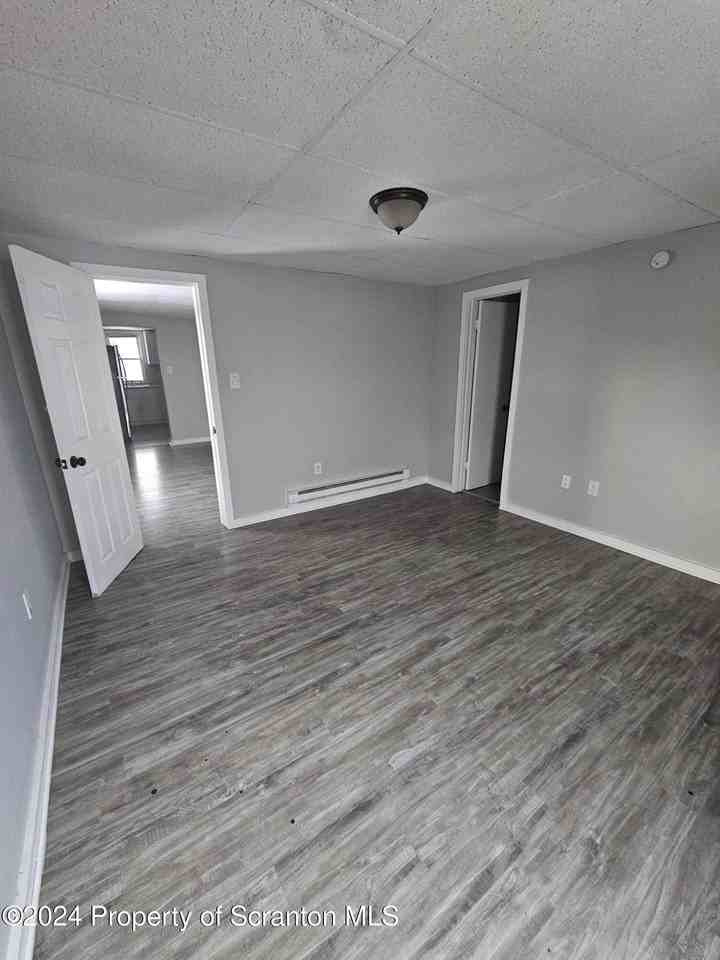 155 N Main St - Photo 6 of 9