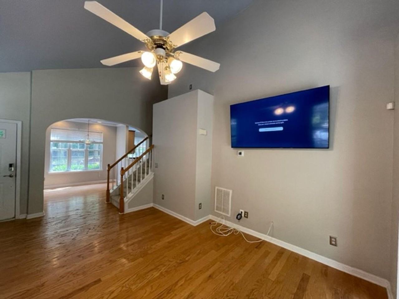 1920 Lost Ln - Photo 4 of 24