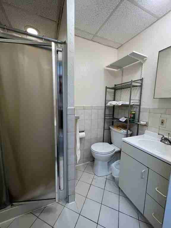 498 Lincoln Ave - Photo 4 of 4