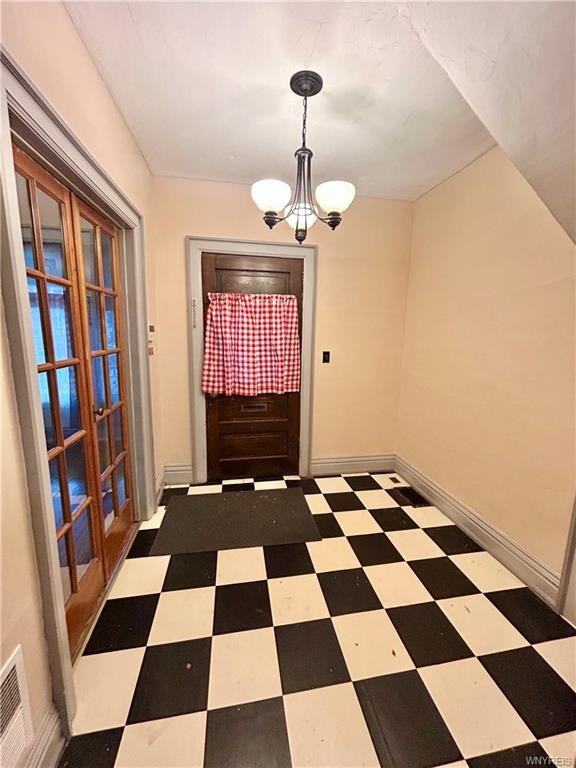 332 Lafayette Ave - Photo 5 of 50