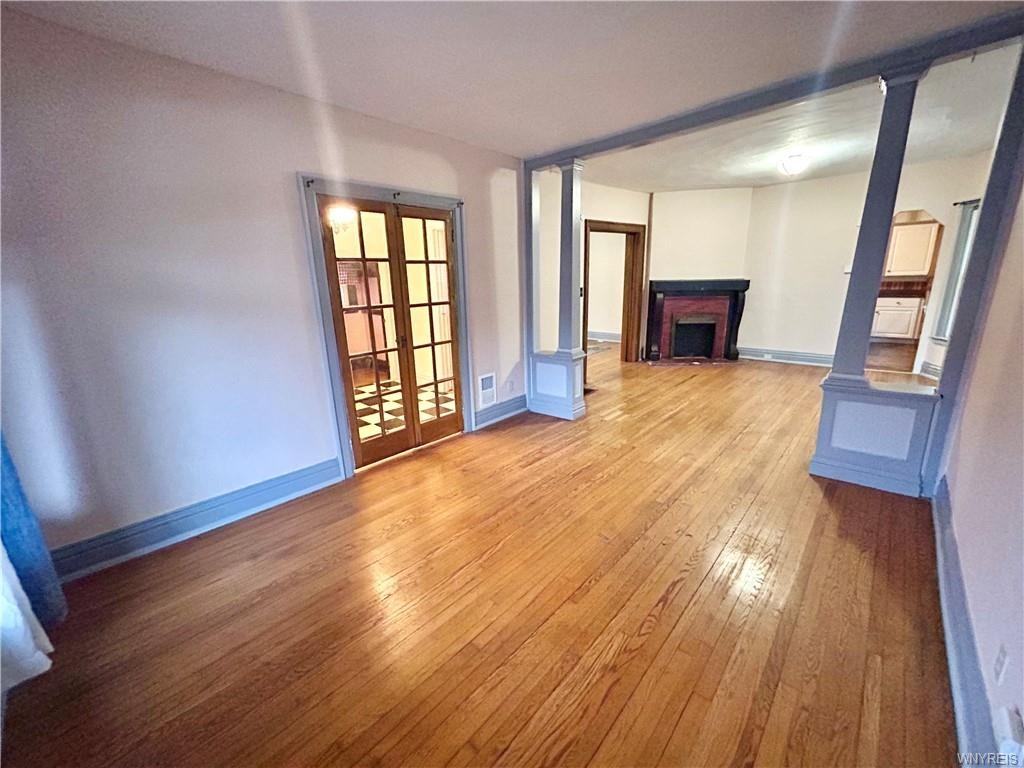 332 Lafayette Ave - Photo 7 of 50