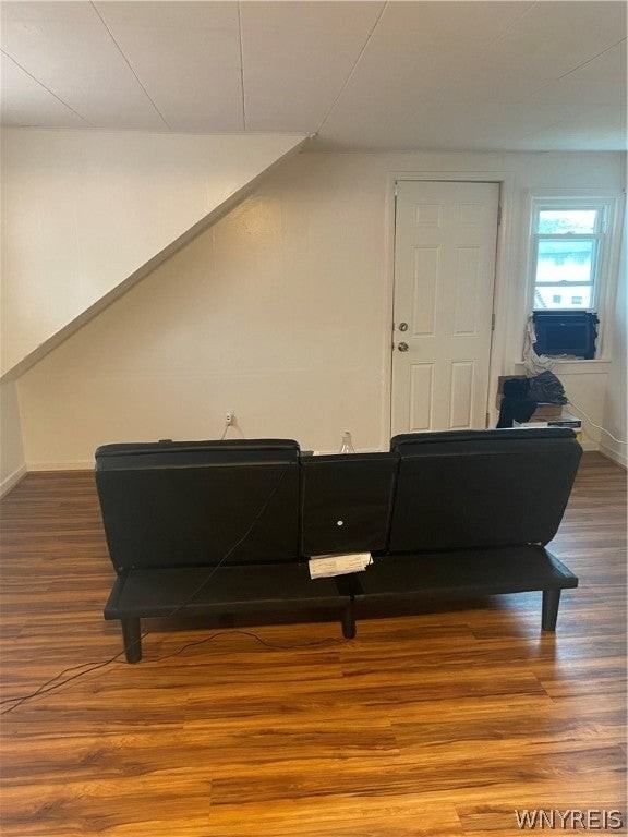 132 Concord Dr - Photo 5 of 9