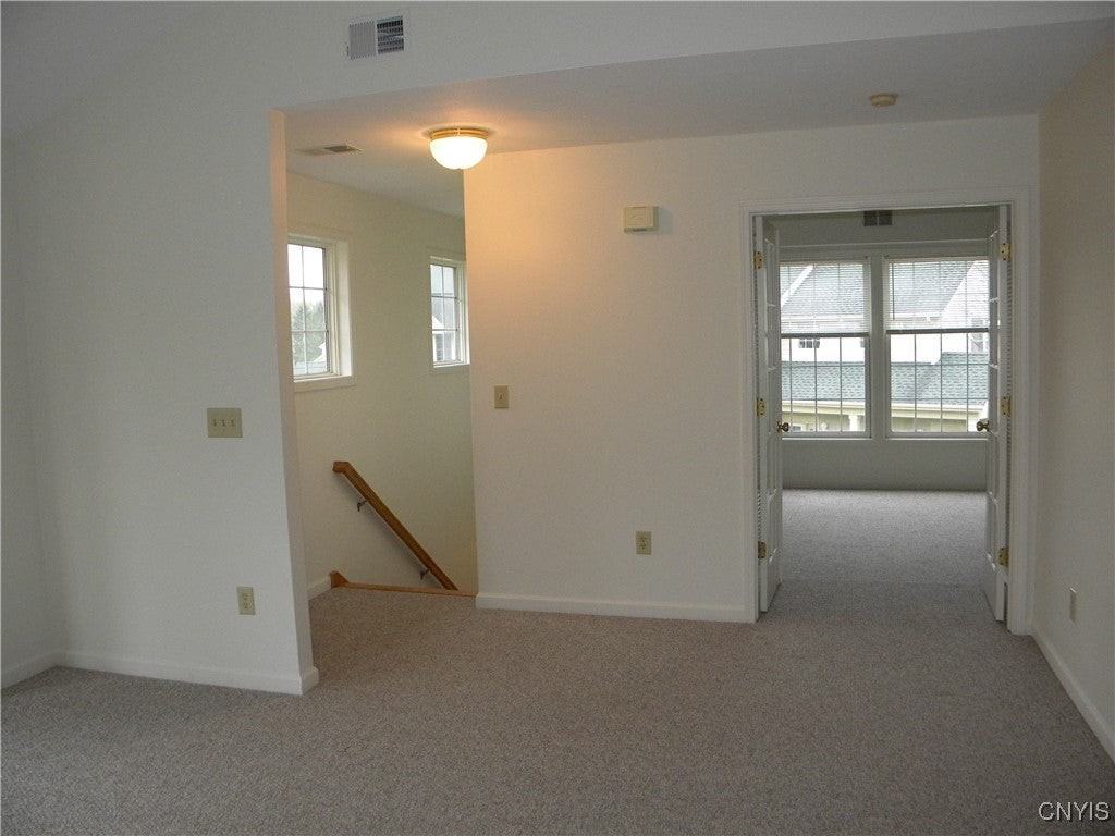 1805 Greymoor Way - Photo 3 of 25