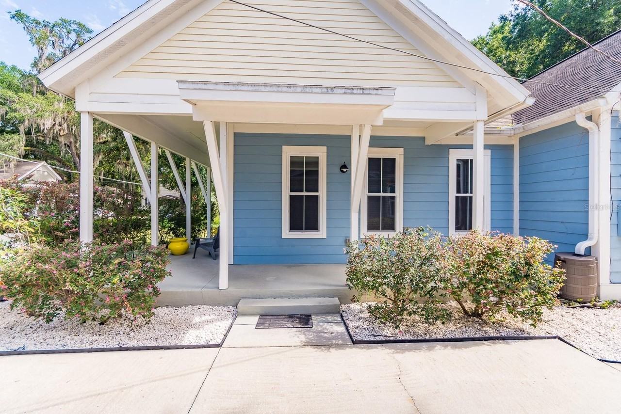 321 Nw 7th Ter - Photo 3 of 31