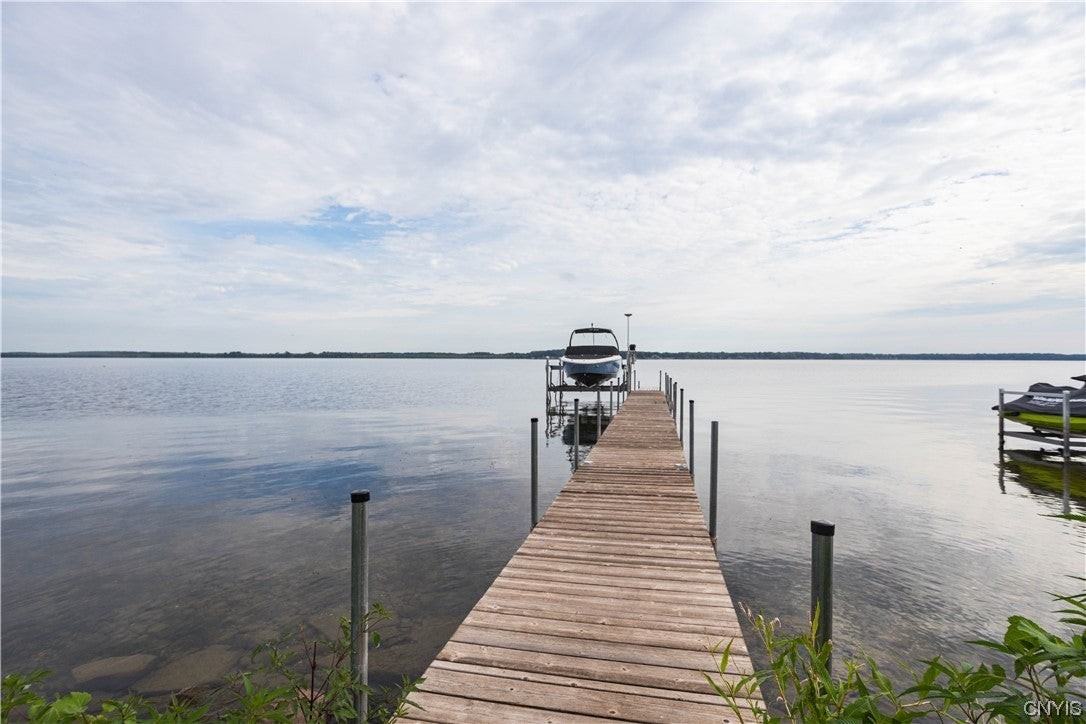 6120 Muskrat Bay Rd - Photo 4 of 33