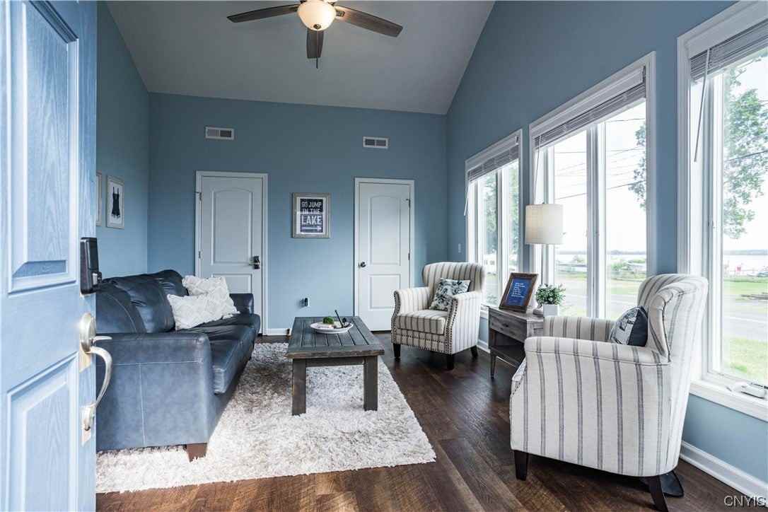 6120 Muskrat Bay Rd - Photo 6 of 33