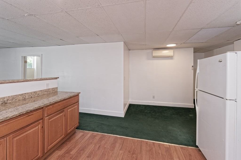 481 Gleasondale Rd - Photo 6 of 30