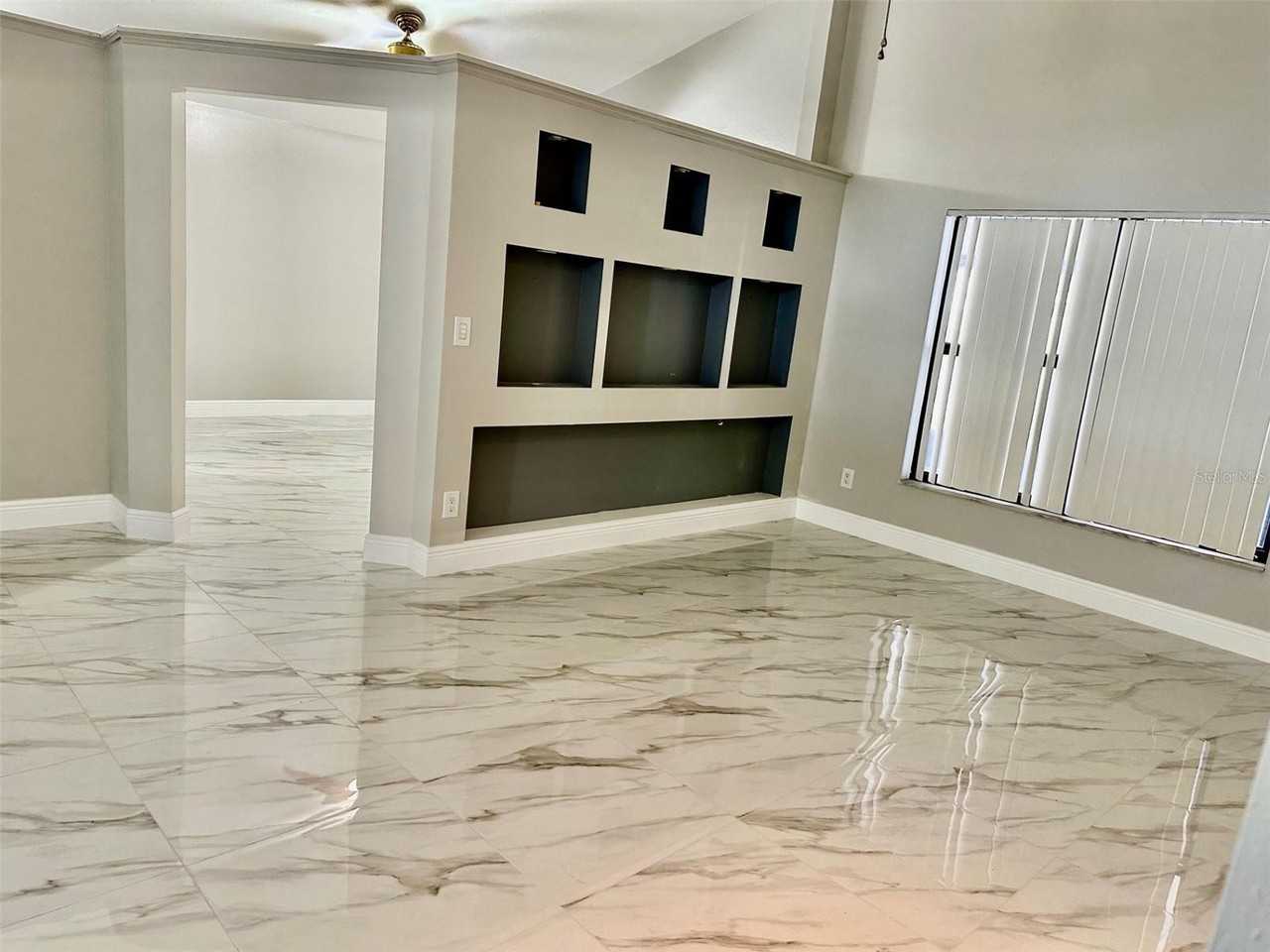 2138 Morrilton Court - Photo 3 of 19