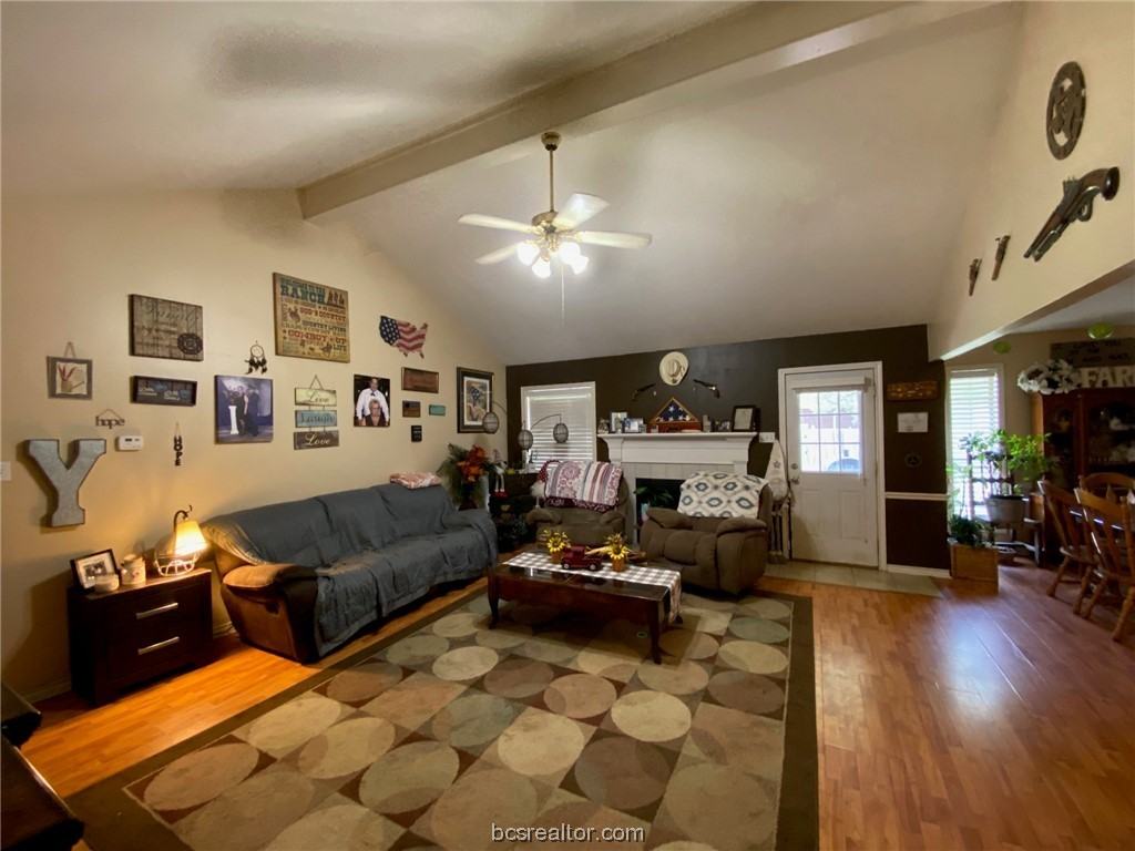 603 Brussels Dr - Photo 2 of 20