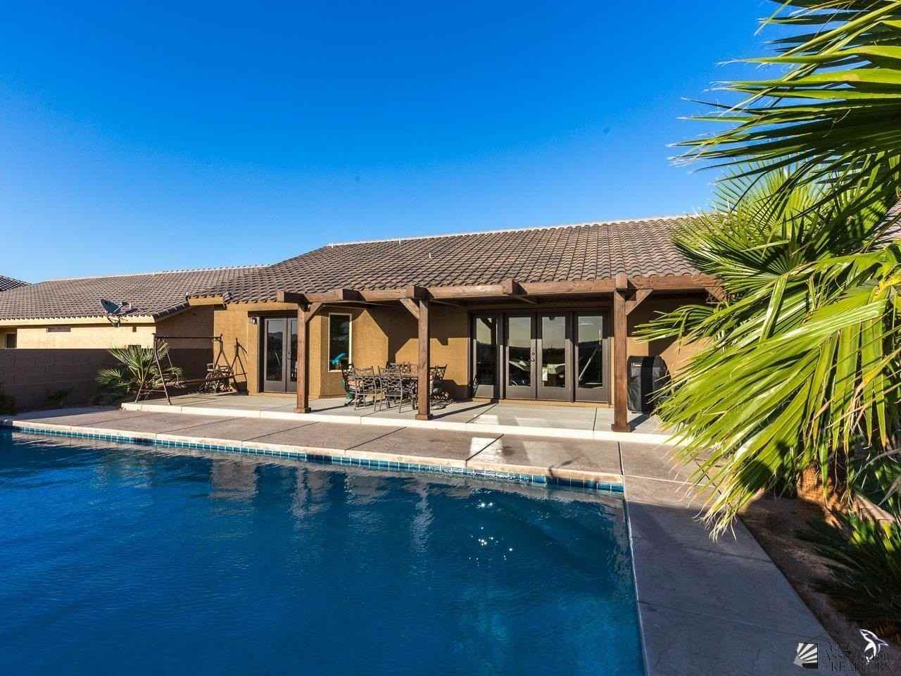 2266 S 46th Way - Photo 3 of 37