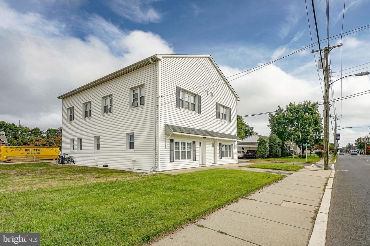 57 W Broad St - Photo 2 of 18