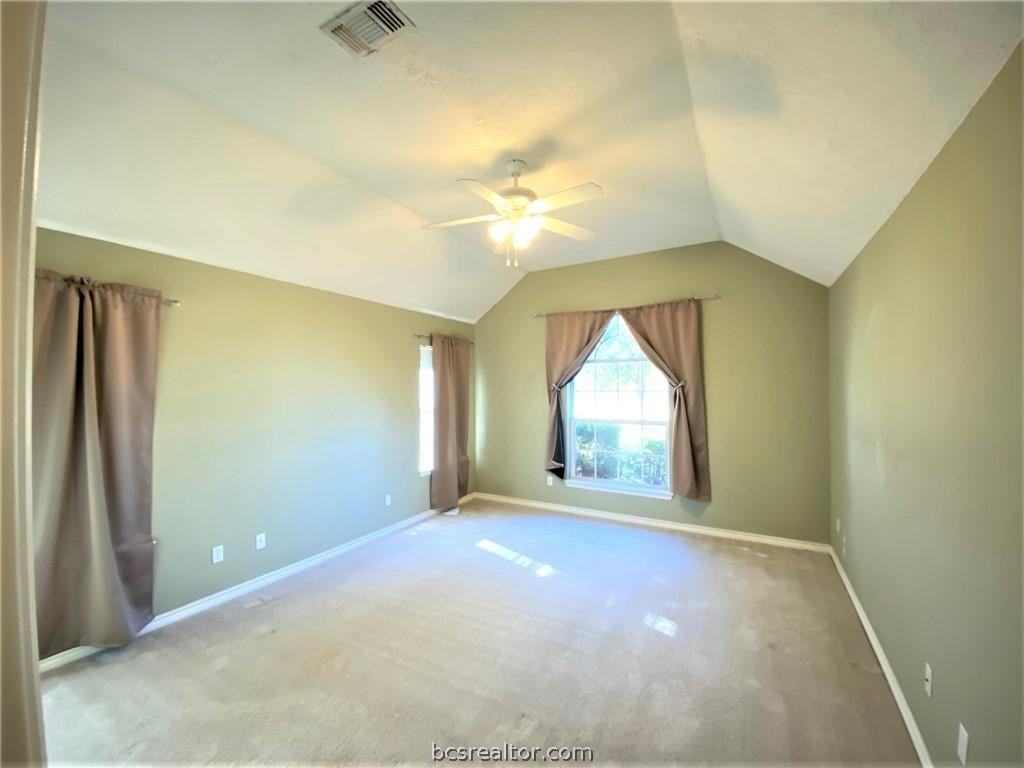 2309 Norham Dr - Photo 5 of 50