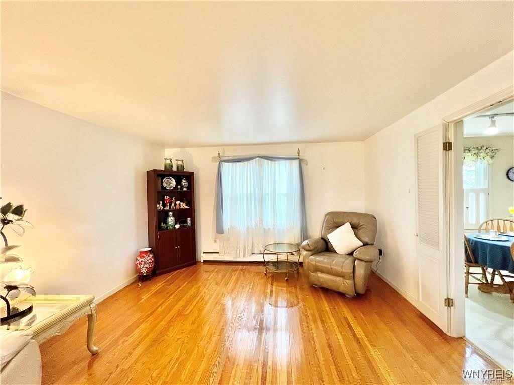 180 Robin Hill Dr - Photo 3 of 32