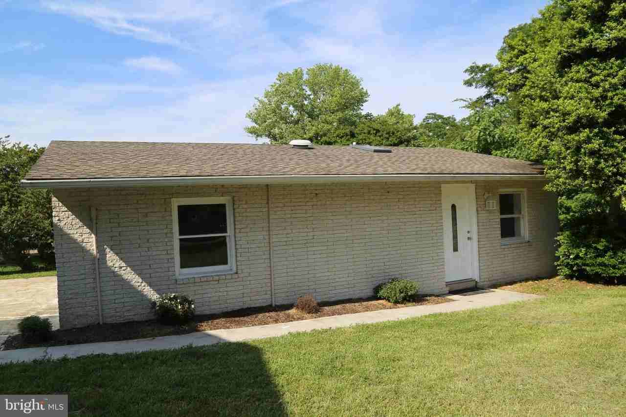 21940 Society Hill Rd - Photo 4 of 17