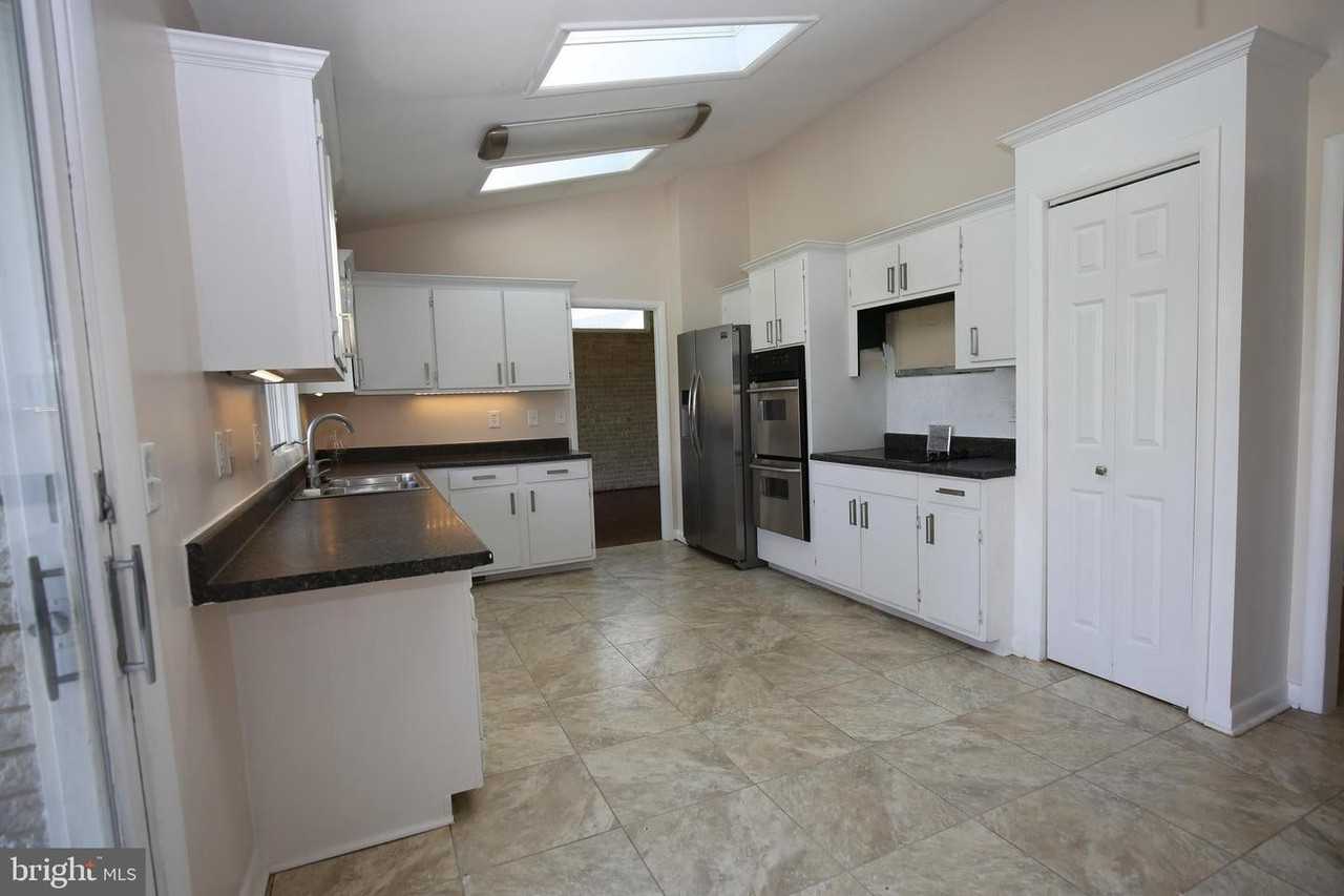 21940 Society Hill Rd - Photo 6 of 17