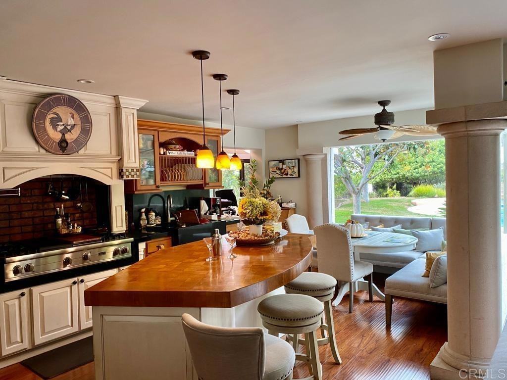 411 Windrose Way - Photo 4 of 10