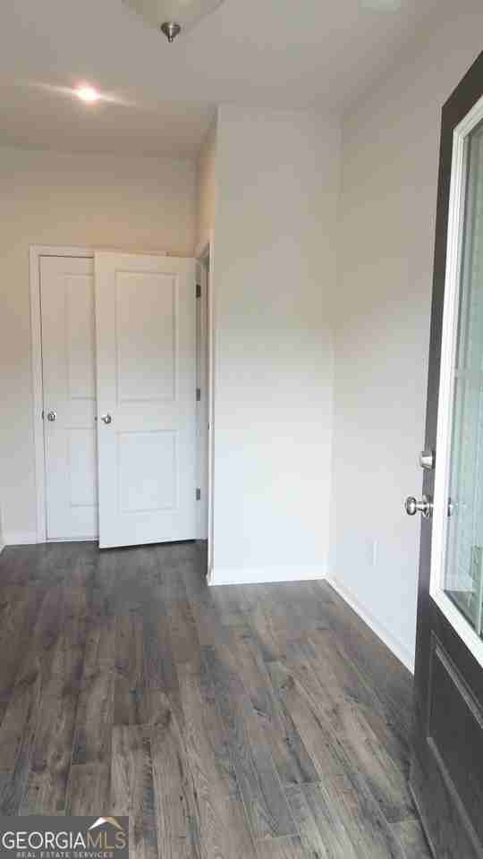 3310 Reagan Way - Photo 4 of 29