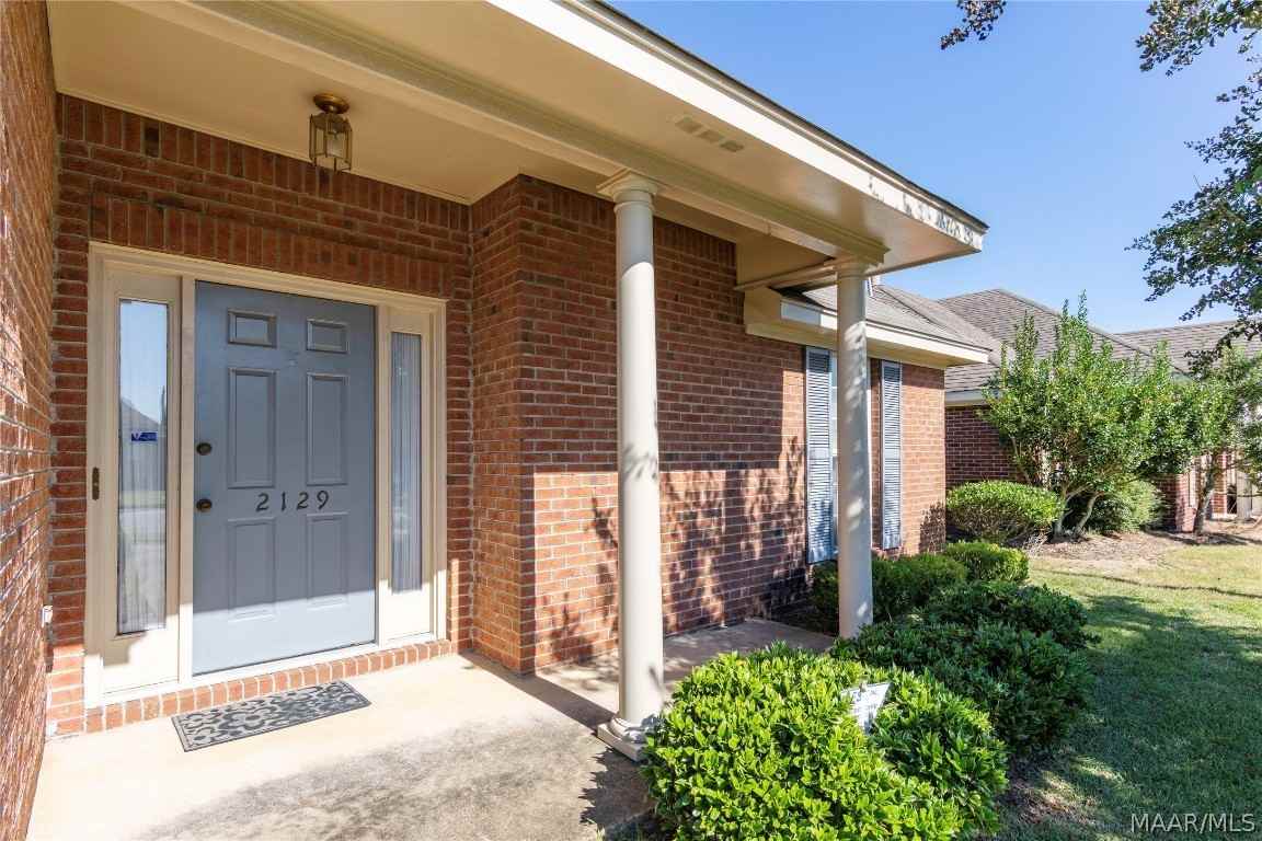 2129 Halcyon Downs Loop - Photo 2 of 31