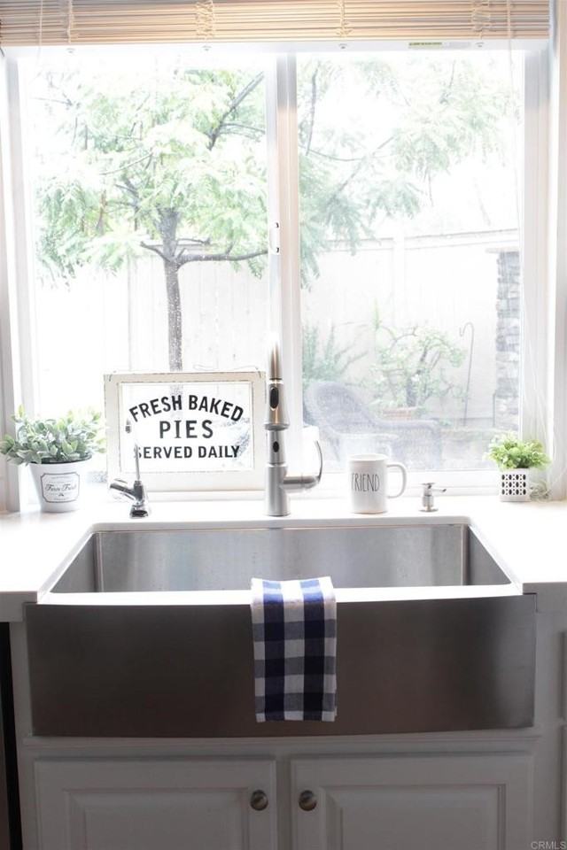 128 Canyon Creek Way - Photo 2 of 11