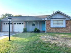 9927 Southport Dr - Photo 1 of 1